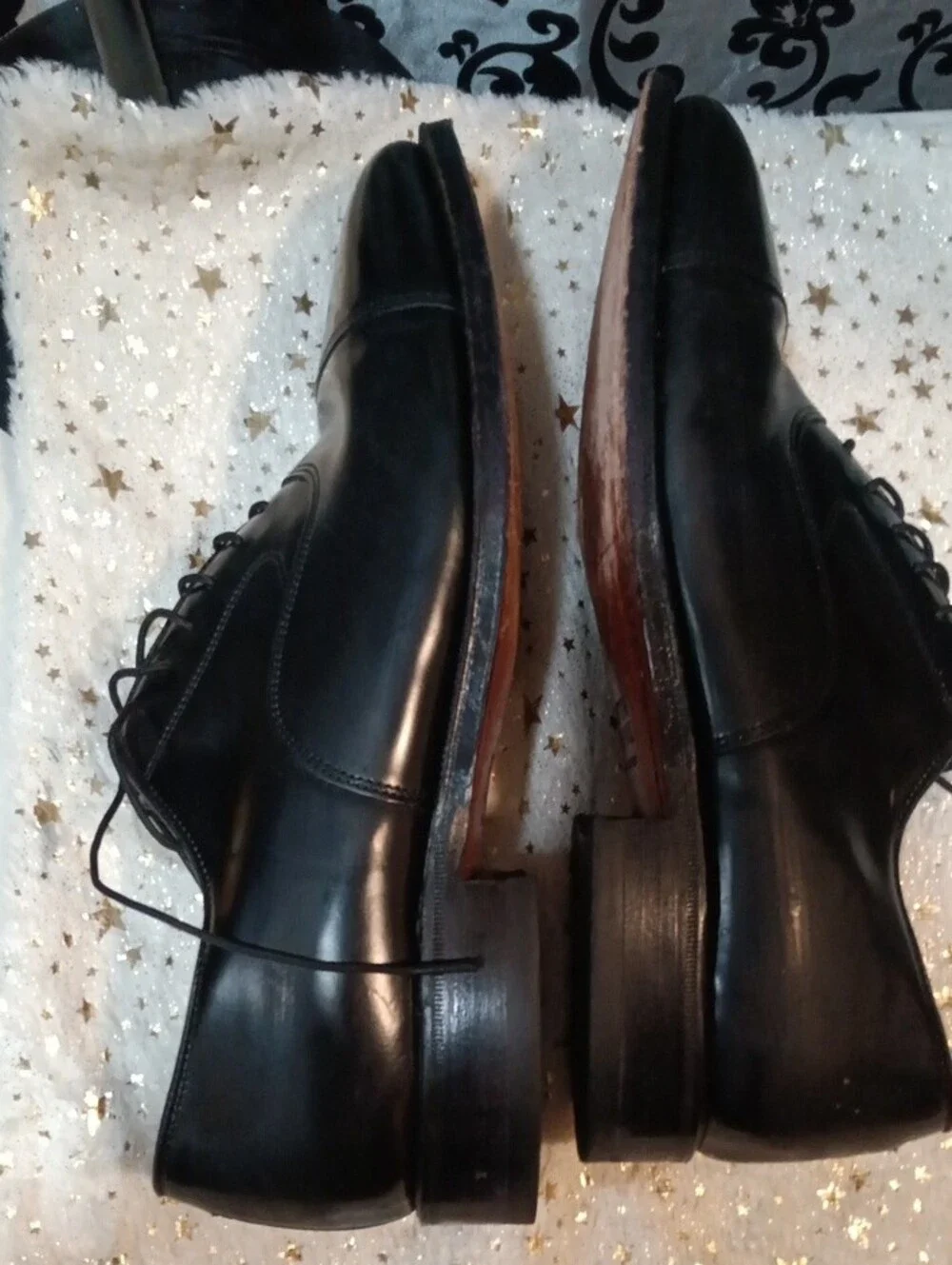 Johnston & Murphy Black Leather Cap-Toe Oxfords